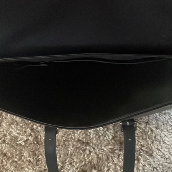 Louis Vuitton Epi Leather Segur MM handbag - Picture 5 of 10